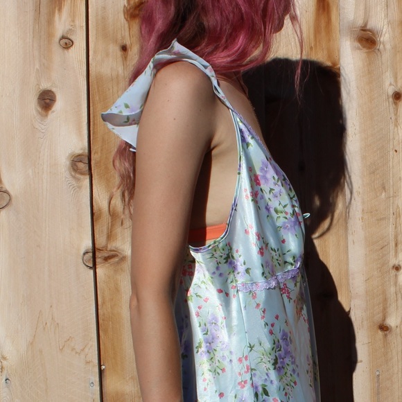 Vintage Floral 2 Piece Slip Dress π + Sheer Robe - Picture 6 of 16